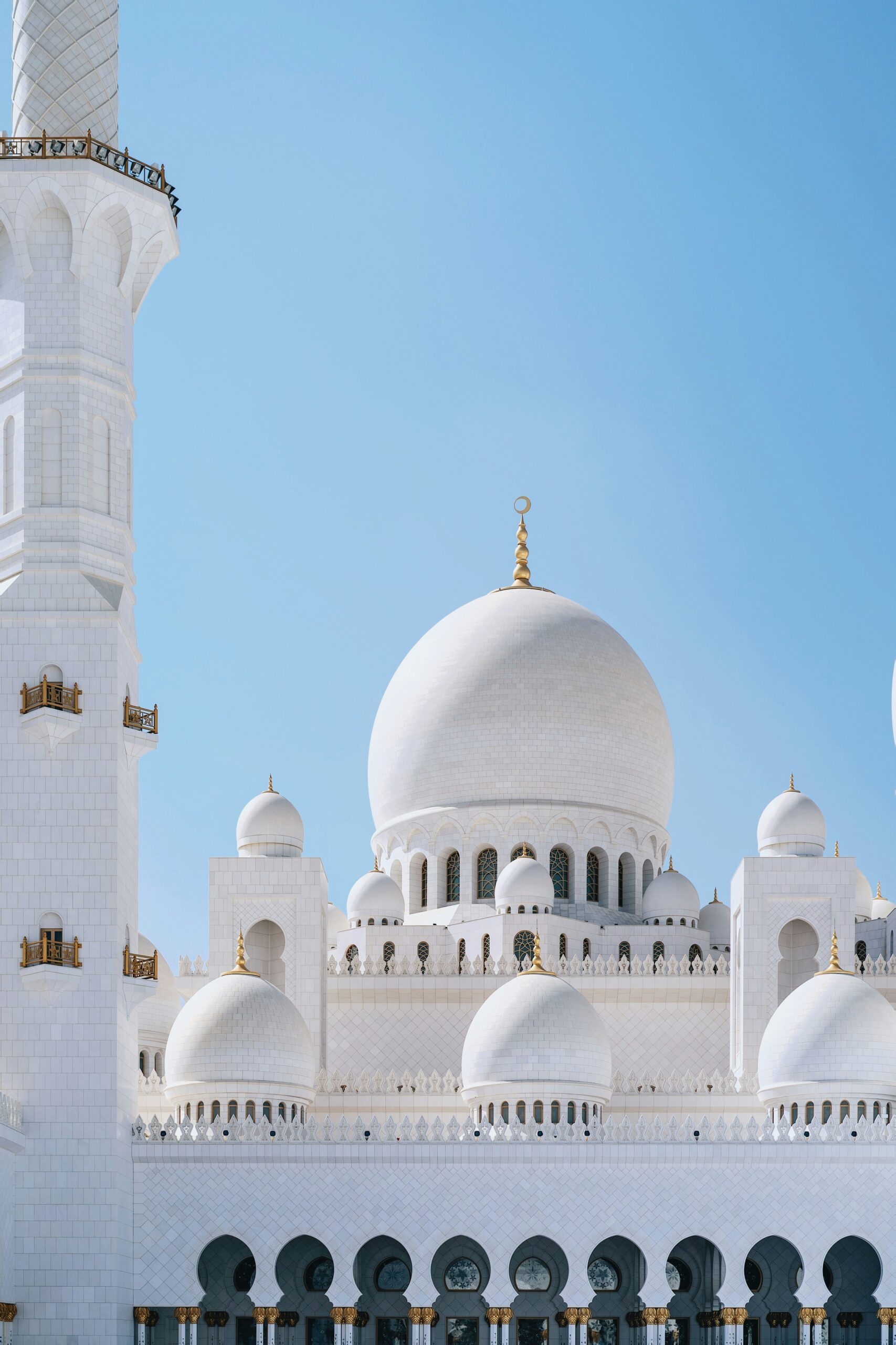 WSIS 2022 نائب وزير التعليم للجامعات والبحث والابتكار يلتقي الرئيس التنفيذي لـ”سابك” لتعزيز التعاون المشترك